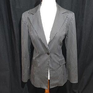 bèbè fitted stripe long blazer-1-btw/notch collar/real flap pockets/bell sleeves
